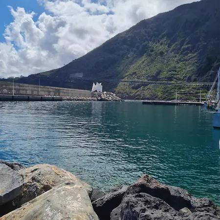 아파트 Atico Con Terraza Anexa, Garachico. 가라치코